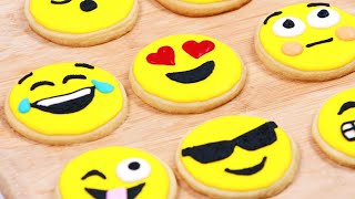 HOW TO MAKE EMOJI COOKIES  NERDY NUMMIES [upl. by Riocard]