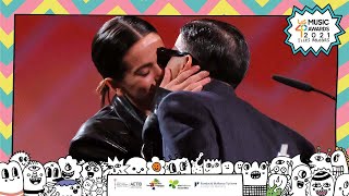 EL BESO DE ROSALÍA Y RAUW ALEJANDRO tuvo otro gran protagonista ¡IBAI LLANOS  LOS40 [upl. by Dranal]