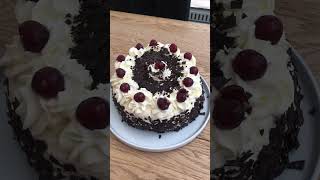 Schwarzwälder Kirschtorte cakeshorts backen lecker food chocolategeburstag [upl. by Aenet]