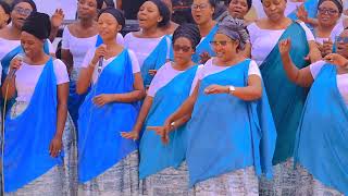 DUKWIYE GUKIZWA🙌🙌 GAHOGO CHOIR ITANZE UBUTUMWA BUKOMEYE MU GITERANE HAMWE NA CHORALE HOSIANA [upl. by Samp]