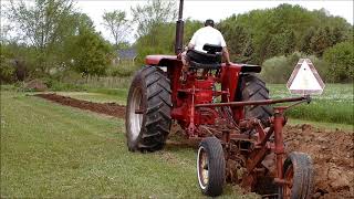 Farmall 806 amp IH 540 Plow  First Run [upl. by Olegnaid]