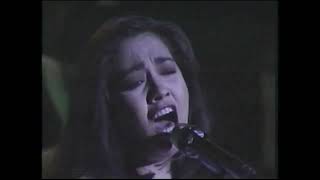 Ana Gabriel En Vivo  Y Aqui Estoy Soledad Simplemente Amigos Hice Bien Quererte 1990 [upl. by Burton]