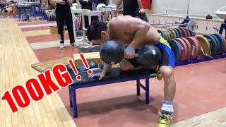 LU Xiaojun 100kg Dumbbell BentOver Row [upl. by Beare491]