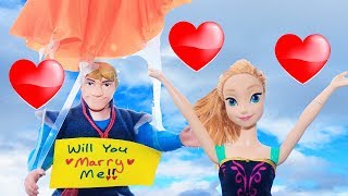 Frozen 2 Anna amp Kristoff PROPOSAL Marriage Frozen Princess MARRIED Not Elsa [upl. by Zolly62]