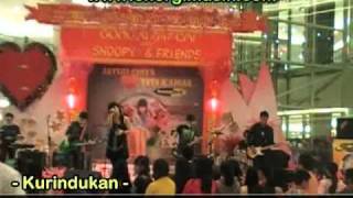 Lavina  Kurindukan di Pluit Village Live Perform [upl. by Antsirhc]