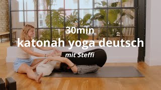 Katonah Yoga auf Deutsch  Katonah Yoga Metaphern und Erklärungen auf Deutsch  30 min  DE [upl. by Aredna]