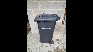 How to remove wheels of a wheelie bin  Mülltonnenräder entfernen Deutsche Untertitel [upl. by Dannon]