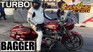 BAGGER INSANITY CRASHES WHEELIES HOLESHOTS AND TURBOS AS FASTEST HARLEY DAVIDSONS GRUDGE RACE [upl. by Nlocnil]