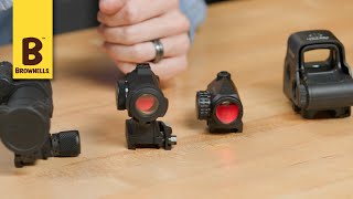 Quick Tip Red Dot vs Holographic Sight  Whats the Difference [upl. by Luemas]