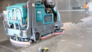 TENNANT M20 CLEANS 10000 SQUARE FEET WITH EASE  Factory Cleaning Equipment by JonDon [upl. by Mitch711]