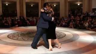 Carlitos Espinoza amp Noelia Hurtado Lo vi en tus ojos Winter Tango Napoli 2015 55 [upl. by Namref]