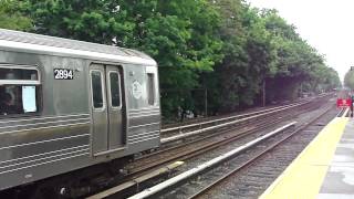 BMT Brighton Line R68A amp R68 B Trains amp R160B Siemens Q Train at Kings Highway [upl. by Morie]