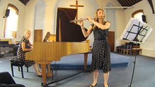 Lennox Berkeley Sonatina  flute and piano  Emily Andrews and Eva Hilmarsdottir [upl. by Wootten]