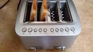 The Best 4 Slice Toaster Breville BTA840XL Review [upl. by Donahue]