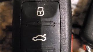 VW Passat Polo Golf etc Key Fob FIX Key Fob programming relearning reprogramming [upl. by Chemaram424]