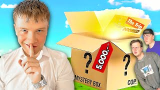 Overrasker GUTTERNE med MYSTERY BOX [upl. by Leod868]