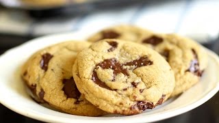 Soft Chewy Chocolate Chip Cookie Recipe Hot Chocolate Hits [upl. by Chandless]