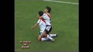 Todos los goles de Saviola en River [upl. by Akcirre]