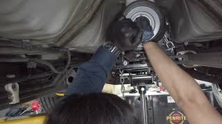 Mitsubishi Triton 2012 Clutch replacement [upl. by Annelise]