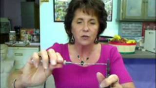 Extremely Easy Ways to Twist Jewelry Wire [upl. by Fink744]