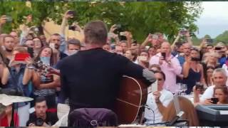 Sting acoustic live Message in a bottle [upl. by Ardnik187]