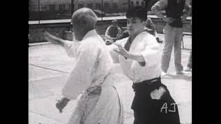 Aikido  OSensei Morihei Ueshiba  gyakuhanmi kokyunage [upl. by Oyr219]