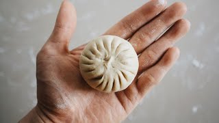 How to fold a classic steamed bun baozi 包子 in 60 seconds [upl. by Melak]