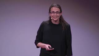 Comment nos émotions influencent nos décisions  Julie GREZES  TEDxParisSalon [upl. by Eiddam9]