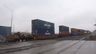 CN112 arrives to Brampton Intermodal Terminal [upl. by Odrareg]