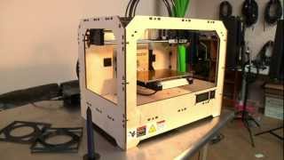 Quick Look at the MakerBot Replicator 3D Printer [upl. by Johanan]