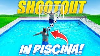 ⚽️ SHOOTOUT CHALLENGE in PISCINA 💦 [upl. by Norreg]