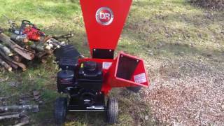 DR 208cc 95 chipper shredder review [upl. by Benyamin]