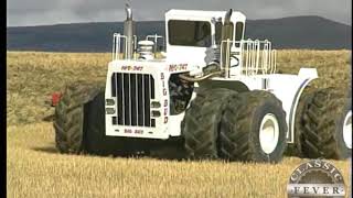 Worlds Largest Tractor  1977 Big Bud 747  Classic Tractor Fever [upl. by Blondy306]