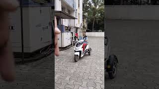 Electric 3 wheeler scooter special ledies drive more information please contact 7888040405 [upl. by Medina]