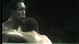 Antonio Cervantes vs Wilfred Benitez [upl. by Ajad]