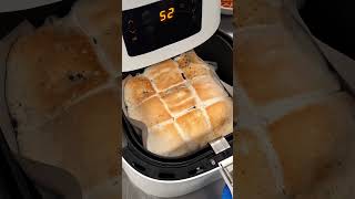 Trying the S’mores Airfryer Hack 🔥 smores dessert airfryerrecipes marshmallow [upl. by Yobybab]