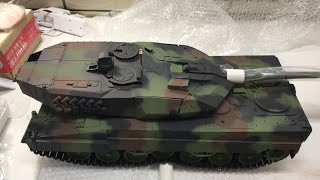 Taigen RC 116 Leopard 2A6 Unboxing 無電控版 [upl. by Adnoral240]