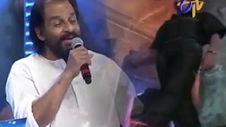 SwarabhishekamKJ YesudasAnuradha Sriram Performance  Andamaina Vennelalona Song 24th August 2014 [upl. by Dnalevelc]