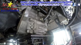 How to remove the transmission in an HONDA CR V 20L 20032006 K20A MRVA [upl. by Tabitha887]