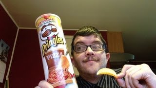 Review Pringles Pizza Chips [upl. by Drawets]