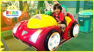 CHUCK E CHEESE FAMILY FUN Indoor games and Activities for Kids [upl. by Theodor]