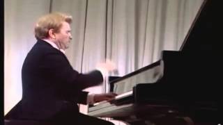 Emil Gilels  Schumann  Symphonic Etudes Op 13 [upl. by Ehrsam]