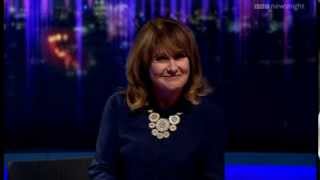 NEWSNIGHT Kirsty Wark closes the show with a little help from Jan Ravens [upl. by Titus]