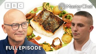 Dazzling The Judges With A Signature Dish  The Professionals  Full Episode  S13 E10  MasterChef [upl. by Koral51]