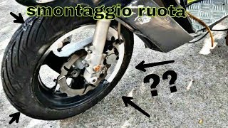 TUTORIAL come smontare ruota scooter [upl. by Atlante]