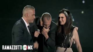 Entre Tú Y Mil Mares  Eros Ramazzotti Laura Pausini amp Biagio Antonacci [upl. by Garrison]