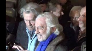 Jean Paul Belmondo et Alain Delon le 17 novembre 2017 à linauguration de la Grande Roue de Paris [upl. by Euqirne803]