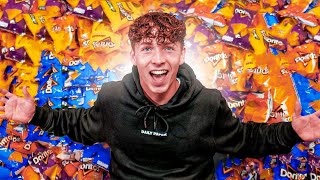 Ik gaf 25000 DORITOS aan een KIJKER [upl. by Aicekan]