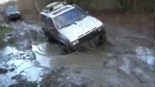 Nissan Terrano 1  Pathfinder Off Road 4x4 SAS Lift 7quot [upl. by Cherianne]