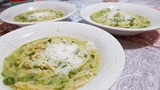 Pasta e zucchine ricetta originale napoletana [upl. by Anikat]